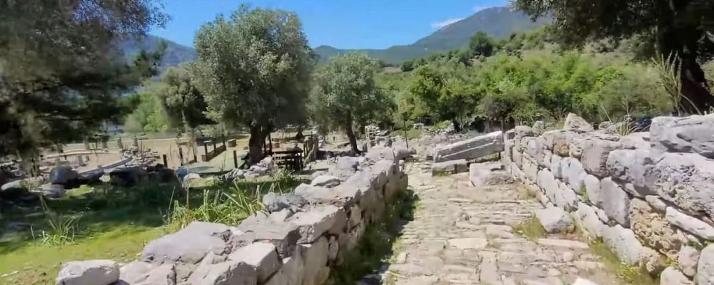 Dalyan Kral Mezarları Tekne Turu 22 dalyan kaya mezarlari tekne turu (16)